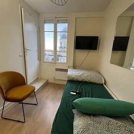 Apartment Studio Vue Tour Eiffel Paris